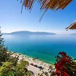 Front Terace - Happy Apartamento Vlorë